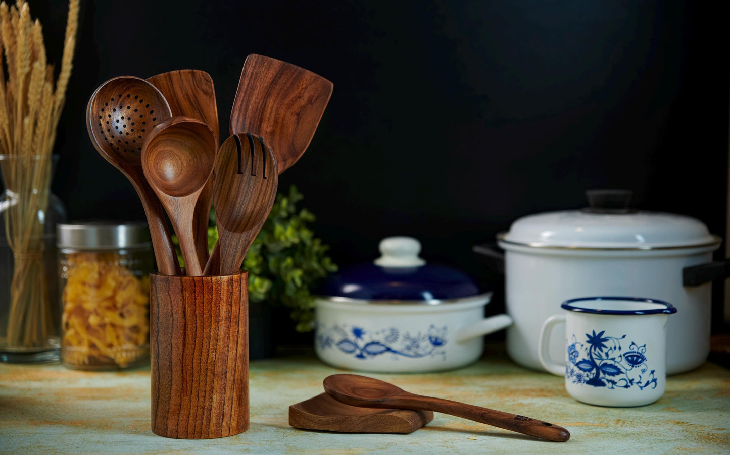 Cast-Iron Safe Wooden Tools
